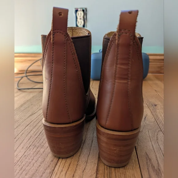 Red Wing Harriet Heeled Chelsea Boot - Picture 5 of 6